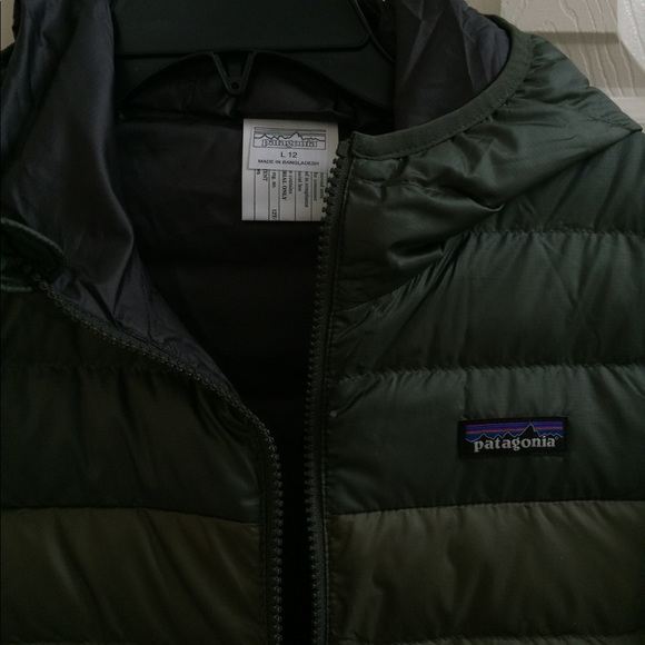 Patagonia Youth Big boy Reversible Down Jacket - Picture 4 of 9
